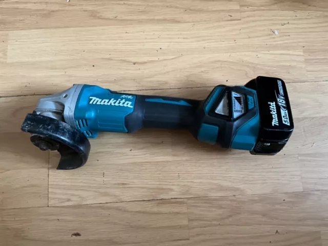Makita 18V Angle Grinder DGA463 Full Guide & Review